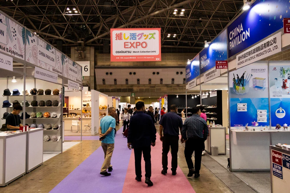 ออกแบบบูธมืออาชีพ